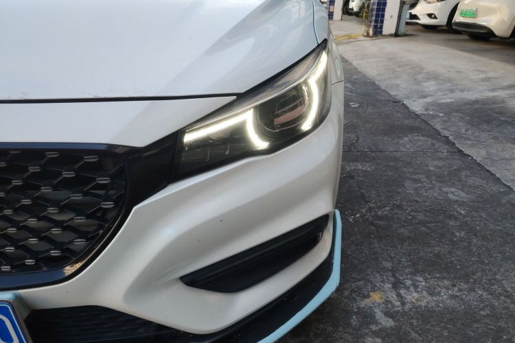 名爵 MG6 2019款 20T 自动Trophy竞技版+运动尾排竞速套装局部细节36