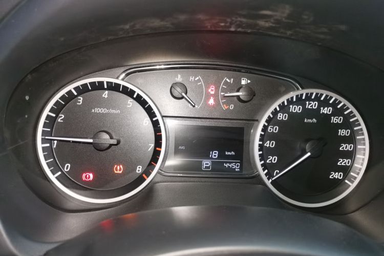 日产 轩逸 2024款 经典 1.6XE CVT舒适版局部细节14