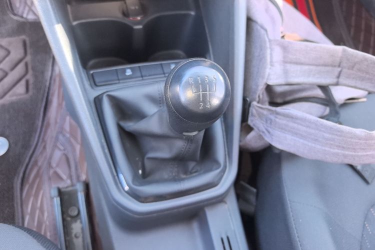 捷达VA3 2021款 1.5L 手动进取版局部细节18