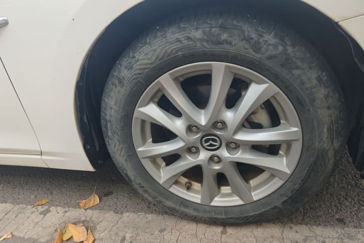 马自达3 昂克赛拉 2019款 云控版 三厢 1.5L 自动舒适型 国VI车身外观10