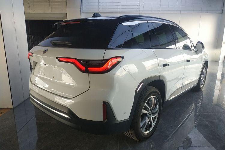 蔚来ES6 2020款 455KM 运动版车身外观6005