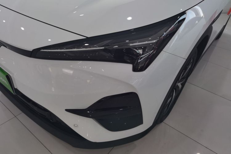 ARCFOX极狐 极狐 阿尔法T5(ARCFOX αT5) 2024款 520 PRO局部细节36