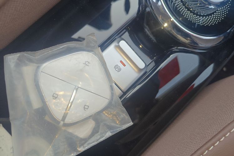 五菱汽车 五菱缤果 2024款 333km 悦享款中控内饰11