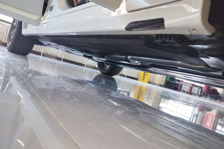 宝马X4 2022款 xDrive 25i M运动套装局部细节9001