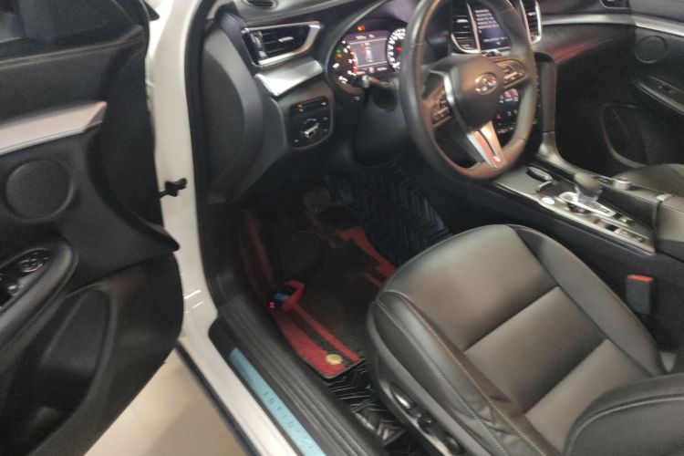 英菲尼迪QX50 2020款 2.0T 两驱时尚版中控内饰7003