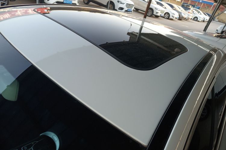 奔驰C级 2015款 C 180 L局部细节57