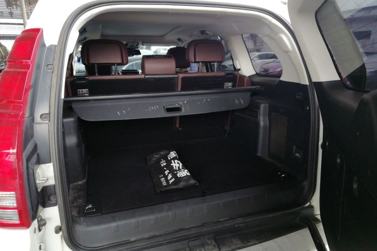 哈弗H9 2020款 2.0T 汽油四驱尊享型 5座局部细节23