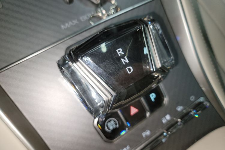 腾势Z9GT 2024款 1100四驱Max版局部细节18