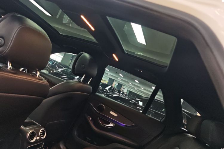 奔驰GLC 2020款 GLC 260 L 4MATIC 豪华型中控内饰22