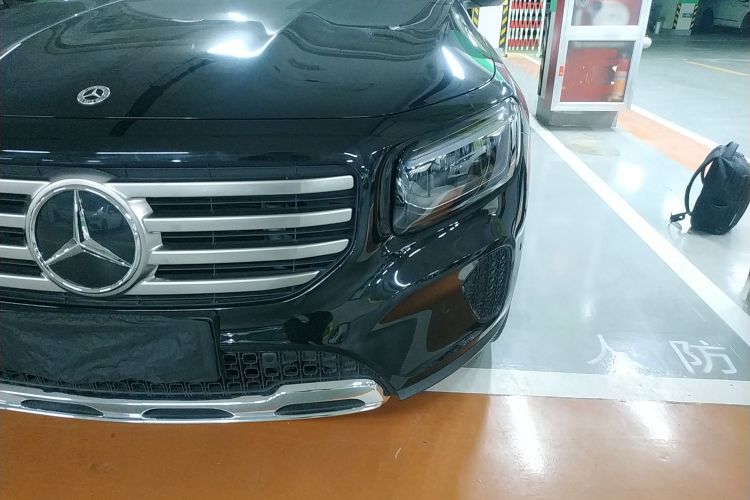 奔驰GLB 2024款 GLB 200 动感型局部细节36