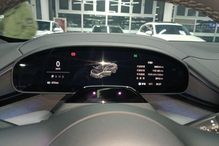 极氪001 2025款 WE版 100kWh 后驱局部细节14