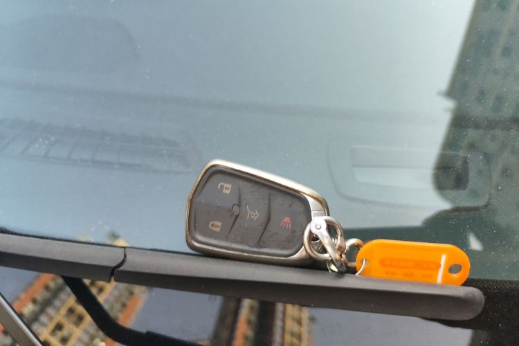 凯迪拉克XT4 2018款 28T 四驱领先型中控内饰11