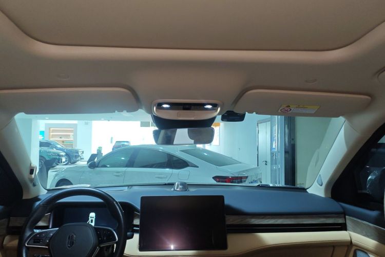 鸿蒙智行 问界M7 2022款 1.5T 四驱旗舰版中控内饰22