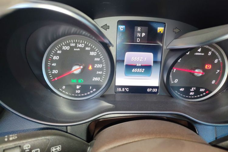 奔驰GLC 2019款 GLC 260 L 4MATIC 动感型局部细节14