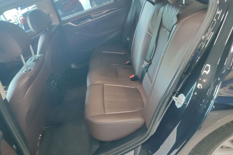 宝马5系 2021款 525Li 豪华套装中控内饰21