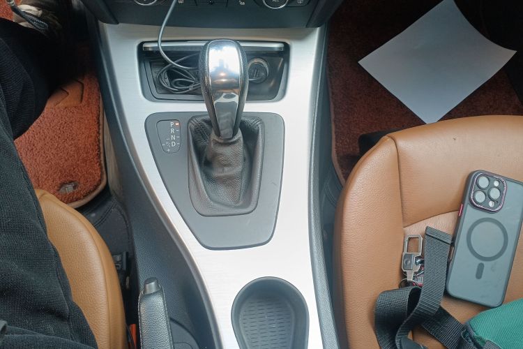 宝马3系(进口) 2011款 325i敞篷轿跑版中控内饰18