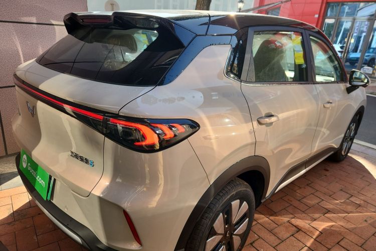 五菱汽车 缤果S 2025款 325km 尊享款车身外观7