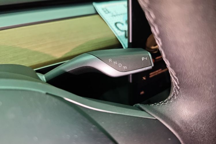 特斯拉 Model 3 2021款 标准续航后驱升级版中控内饰18