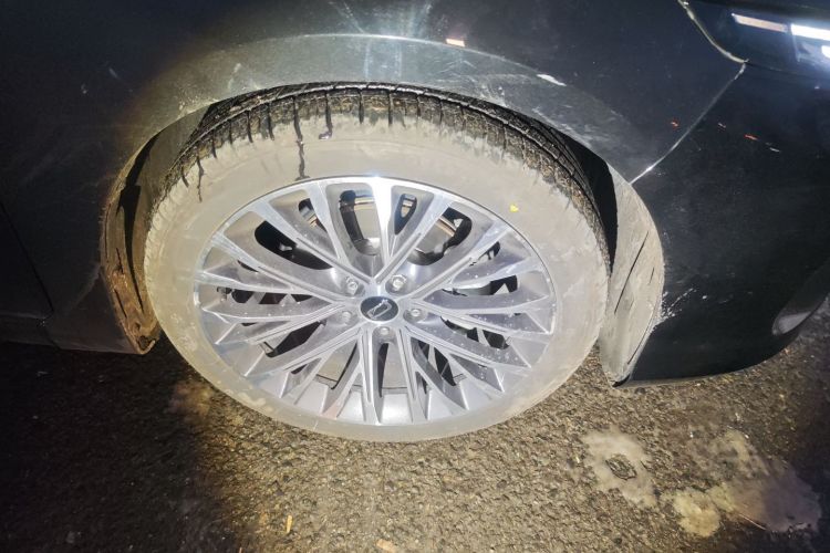 奔腾B70 2024款 龙腾版 1.5T 领创型车身外观6007