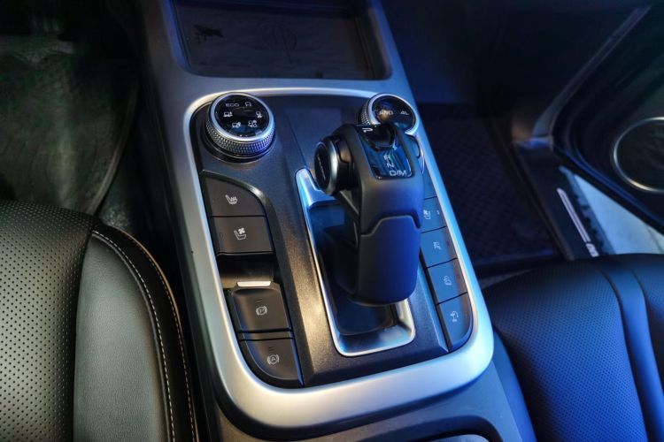 坦克300 2023款 城市版 2.0T 很有型中控内饰18