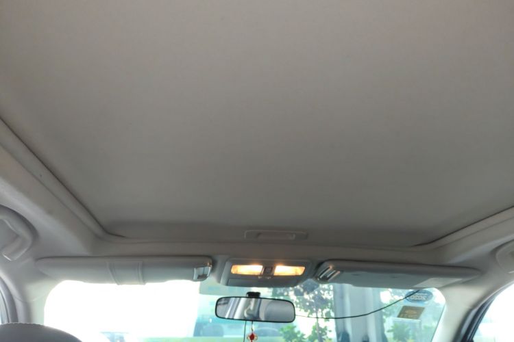 斯巴鲁 森林人 2013款 2.5i 自动精英版中控内饰22