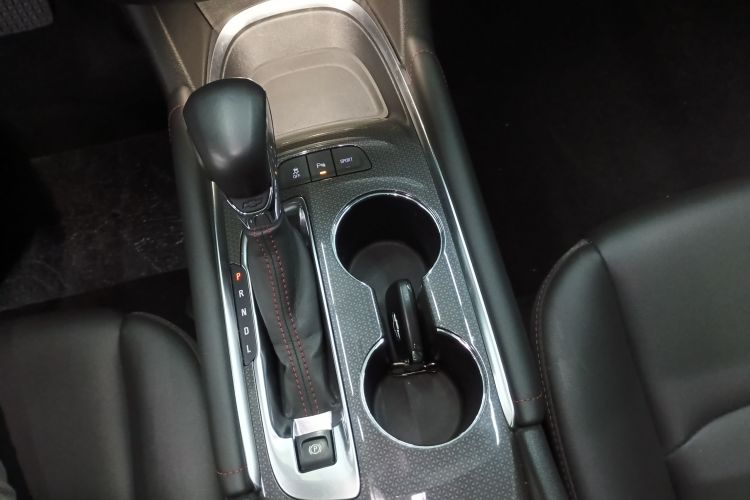 雪佛兰 迈锐宝XL 2021款 Redline 550T 自动锐动版局部细节18