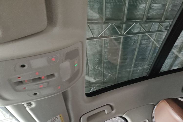 奥迪A6L 2018款 30周年年型 TFSI 进取型局部细节22