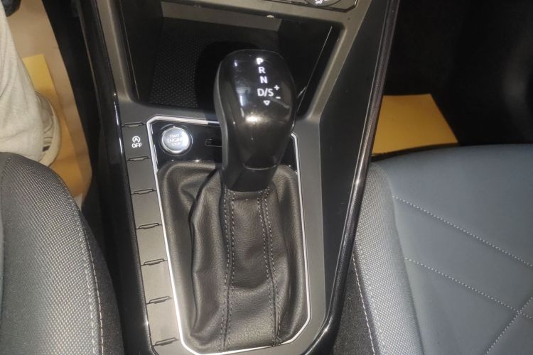 大众 朗逸 2023款 新锐 1.5L 自动新愿版中控内饰18