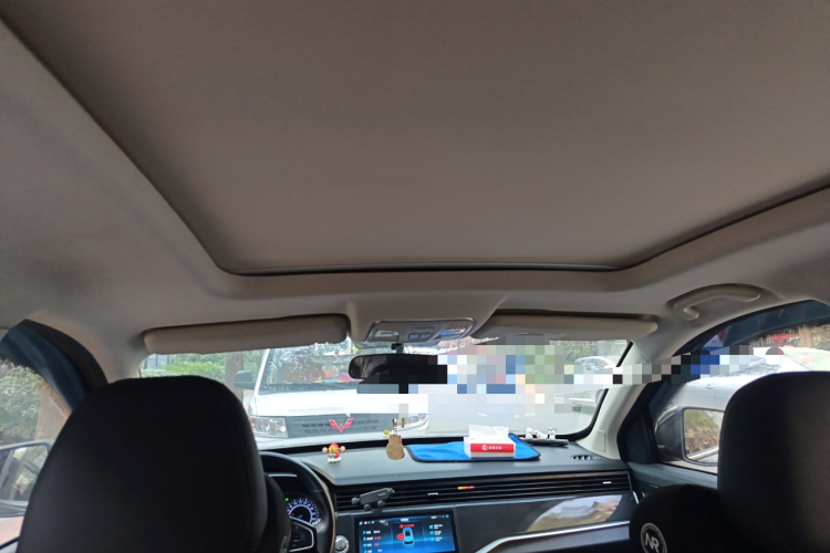 中国重汽VGV VGV U70 2020款 1.5T 自动智享精英导航版 7座局部细节22