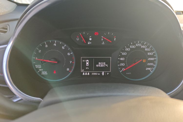 雪佛兰 迈锐宝XL 2022款 Redline 550T 自动锐动版中控内饰14