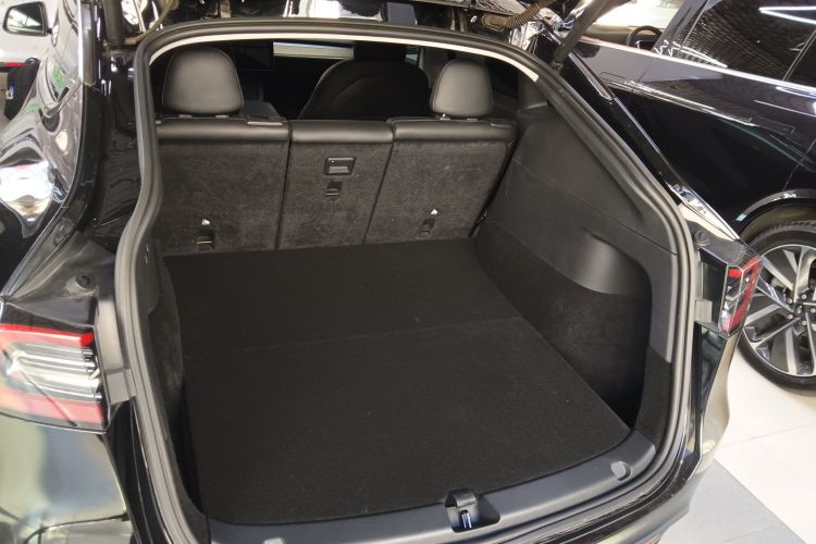 特斯拉 Model Y 2021款 标准续航后驱版局部细节23