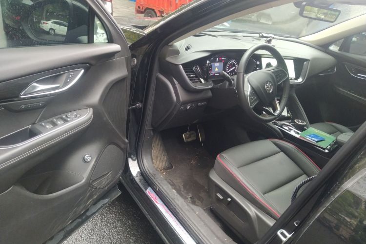 别克 2022款 昂科威S GS 两驱智享运动型中控内饰7003