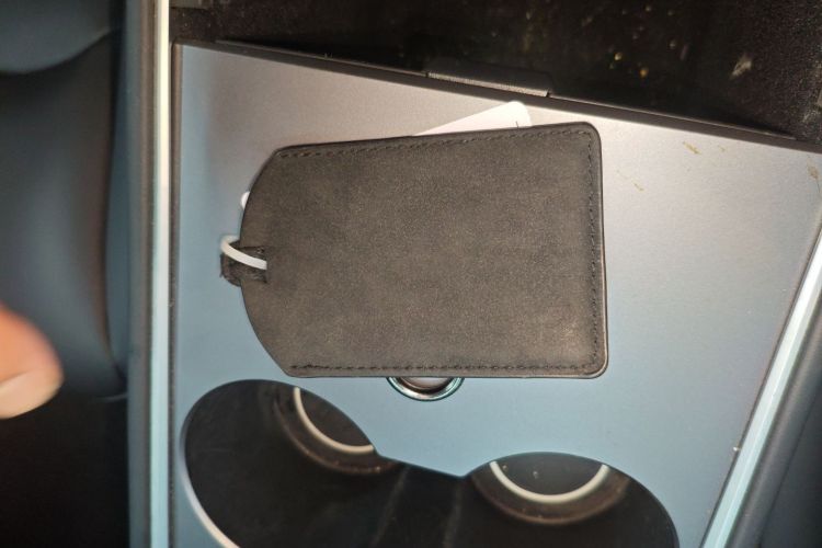 特斯拉 Model Y 2022款 Performance高性能全轮驱动版中控内饰11