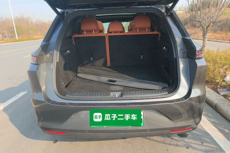 理想汽车 理想L6 2024款 Pro机舱底盘23
