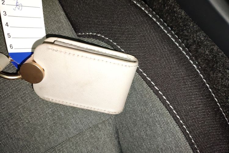 沃尔沃XC40 2023款 B3 智行时尚版中控内饰7001