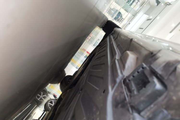 奔驰C级 2017款 改款 C 200 运动版局部细节9002