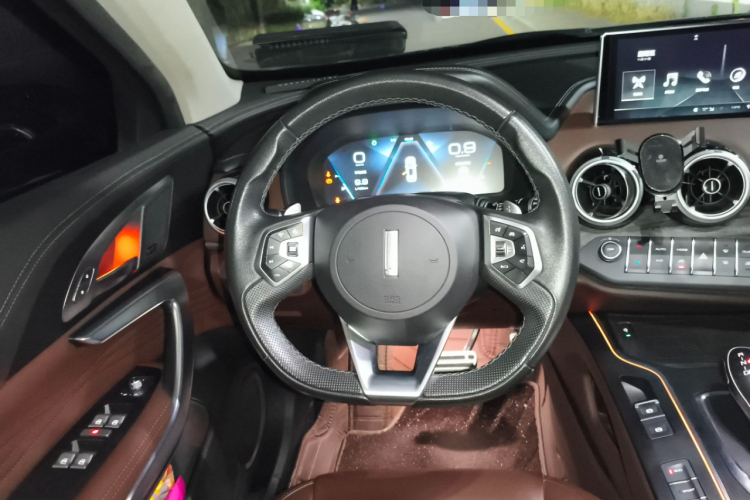 魏牌 VV7 2019款 升级款 2.0T 旗舰型 国V局部细节13