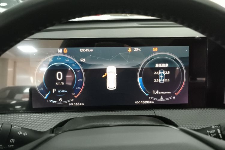 长安CS75 PLUS 2022款 第二代 1.5T 自动尊贵型中控内饰14