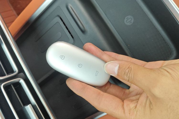 理想汽车 理想L6 2024款 Pro中控内饰7001