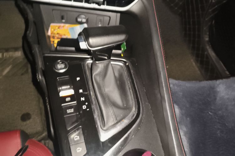 长安 逸动 2020款 PLUS 蓝鲸NE 1.4T GDI DCT旗舰型中控内饰18