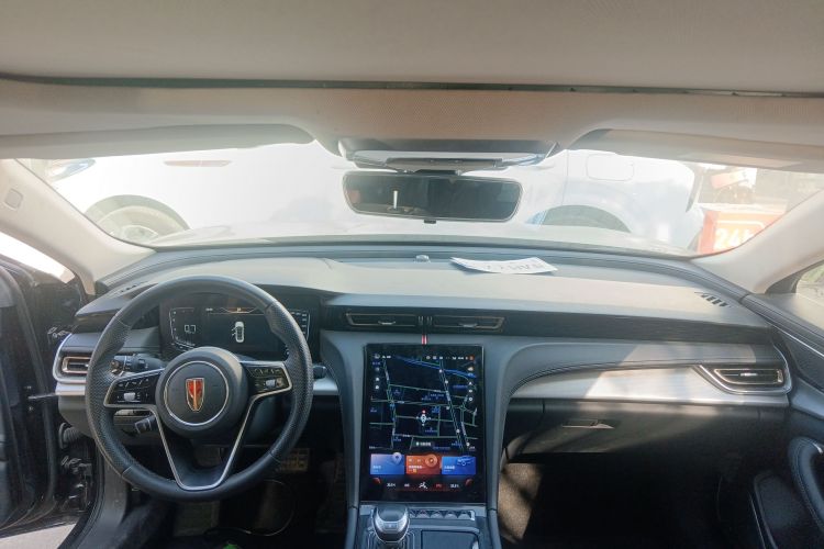 红旗H5 2023款 1.5T DCT智联旗韵版中控内饰12