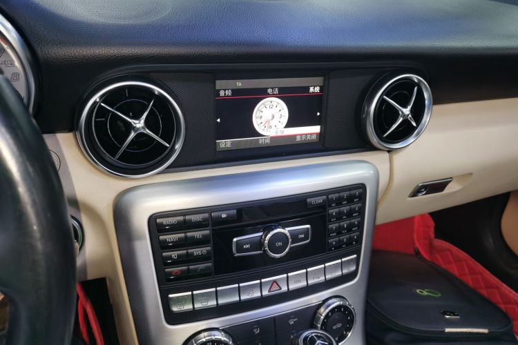 奔驰SLK级 2011款 SLK 200 时尚型局部细节16