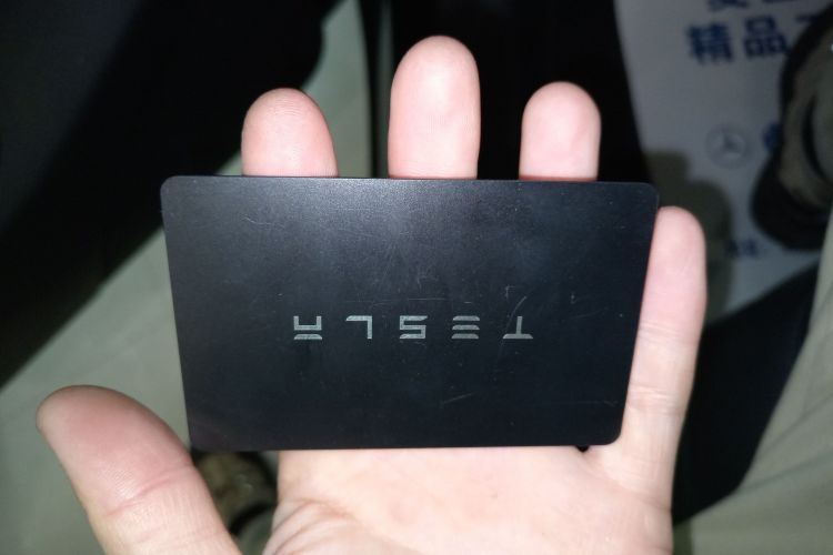 特斯拉 Model Y 2022款 改款 后轮驱动版中控内饰7001