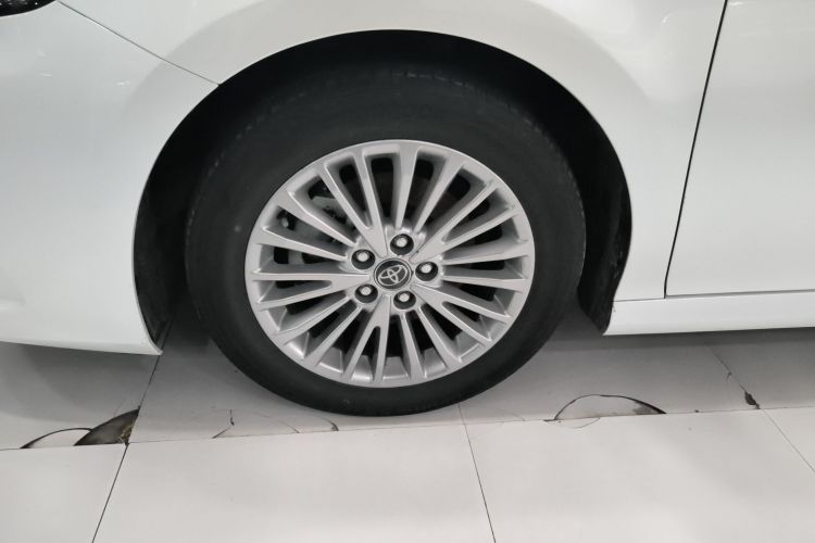 丰田 凯美瑞 2024款 双擎 2.0HGVP 豪华版车身外观6007