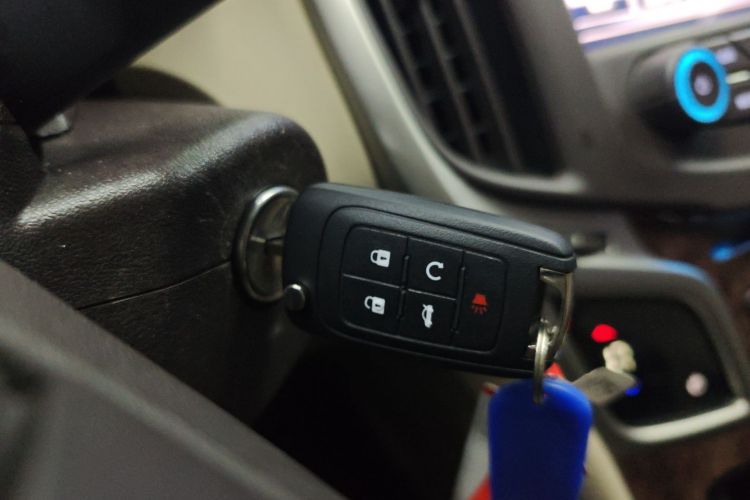 别克 君越 2013款 2.4L SIDI领先舒适型中控内饰11