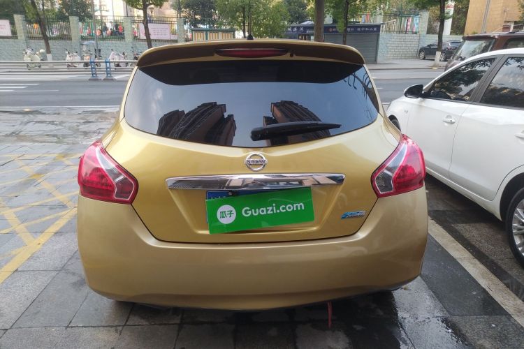 日产 骐达TIIDA 2011款 1.6L CVT智能型车身外观6