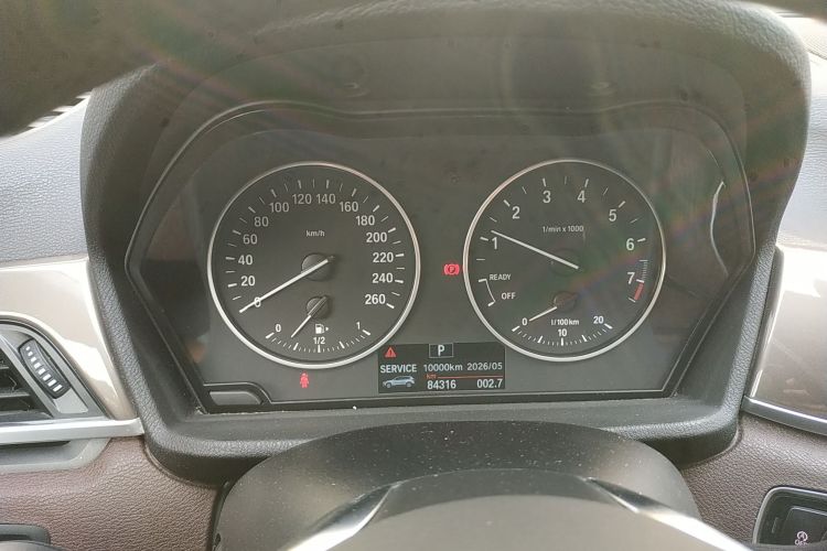 宝马X1 2016款 sDrive20Li 豪华型中控内饰14