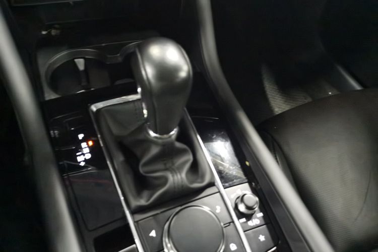 马自达3 昂克赛拉 2021款 2.0L 自动质雅版局部细节18