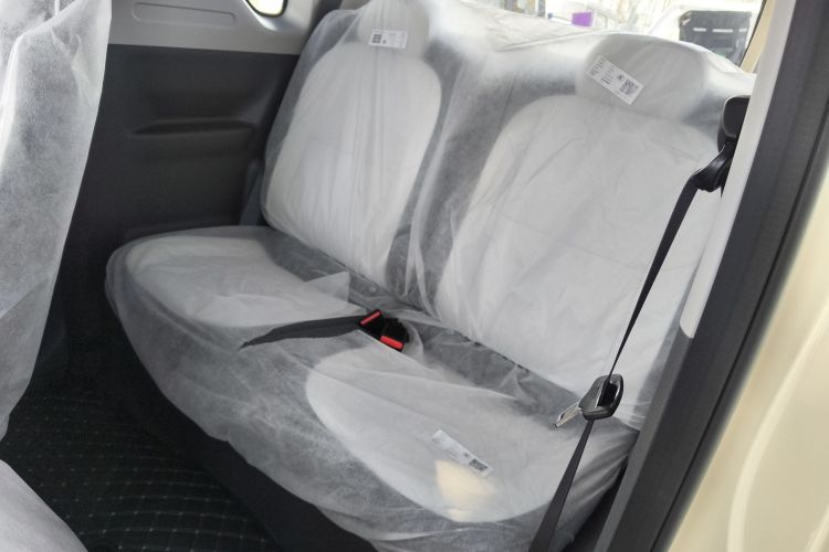 吉利银河 熊猫 2025款 210km 元气熊中控内饰7004