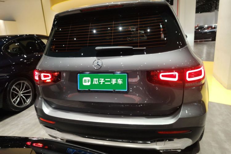 奔驰GLB 2023款 GLB 200 动感型车身外观6004